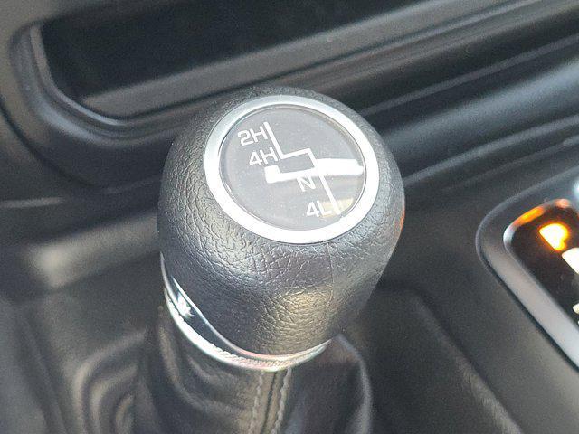 new 2025 Jeep Wrangler car, priced at $50,294