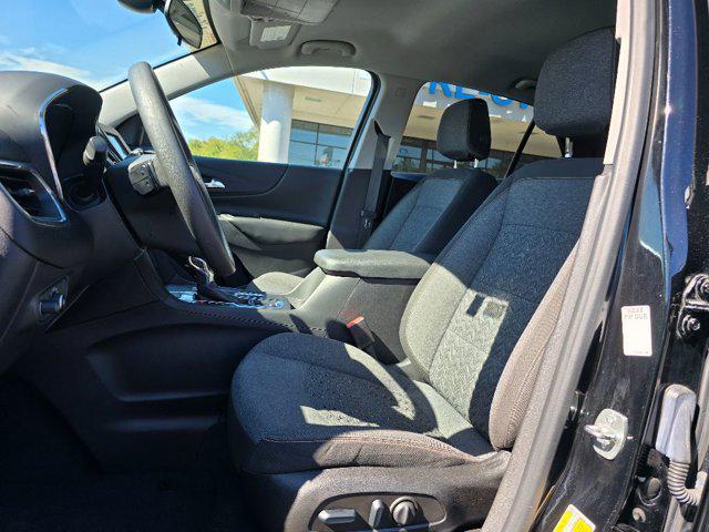 used 2022 Chevrolet Equinox car, priced at $21,302