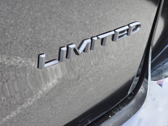new 2025 Chrysler Pacifica car, priced at $48,131