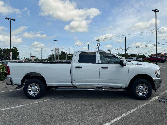 new 2024 Ram 2500 car, priced at $60,611