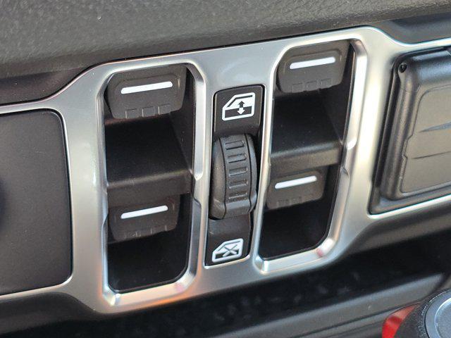 new 2025 Jeep Wrangler car, priced at $49,265