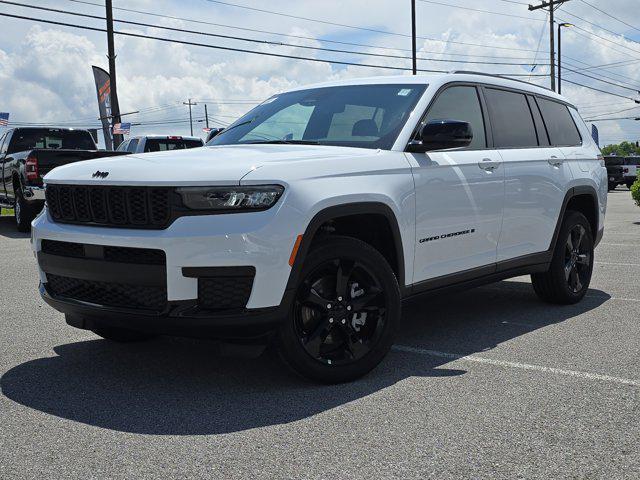 new 2025 Jeep Grand Cherokee L car, priced at $46,422