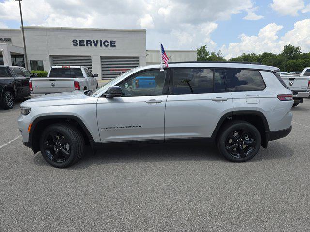 new 2025 Jeep Grand Cherokee L car, priced at $45,892