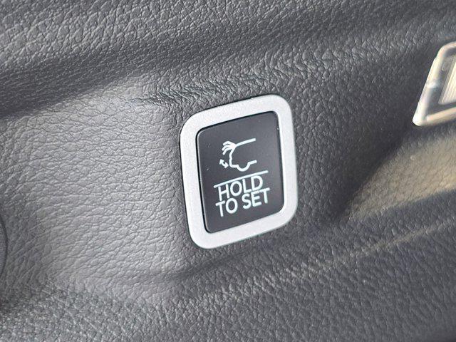new 2025 Jeep Grand Cherokee L car, priced at $45,892