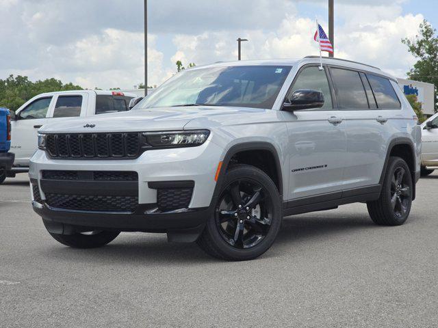 new 2025 Jeep Grand Cherokee L car, priced at $45,892
