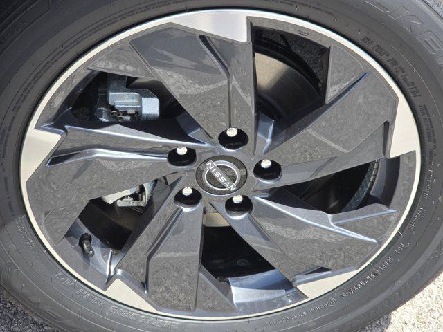 new 2025 Nissan Rogue car, priced at $33,540