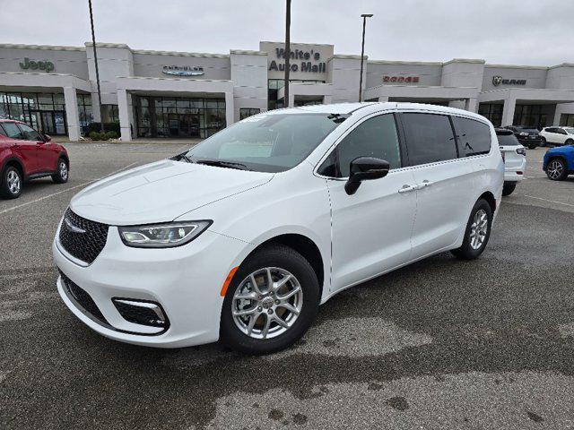 new 2025 Chrysler Pacifica car, priced at $43,345