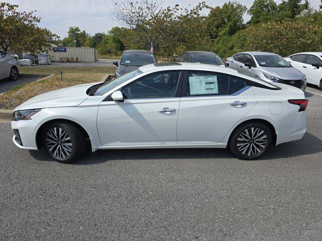 new 2025 Nissan Altima car, priced at $30,305