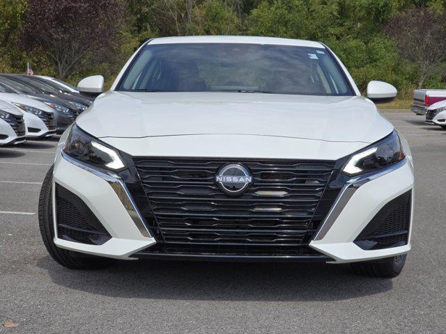 new 2025 Nissan Altima car, priced at $30,305