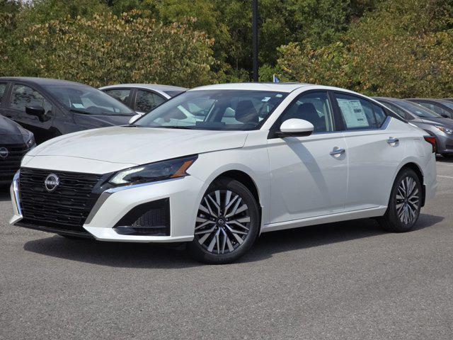 new 2025 Nissan Altima car, priced at $30,305