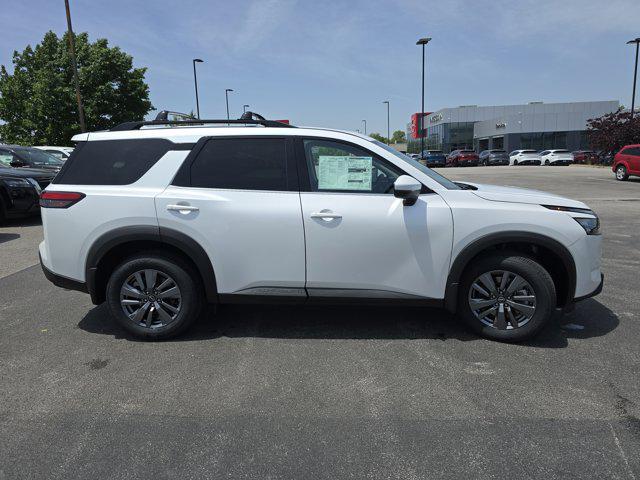 new 2025 Nissan Pathfinder car, priced at $42,225
