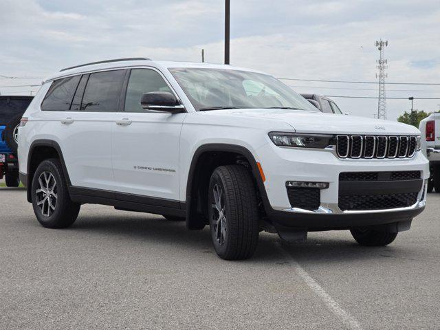 new 2025 Jeep Grand Cherokee L car, priced at $49,865