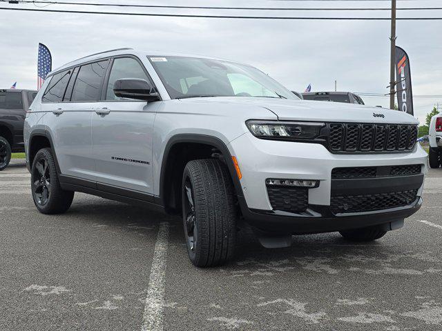 new 2025 Jeep Grand Cherokee L car, priced at $52,237
