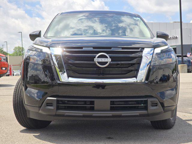 new 2025 Nissan Pathfinder car, priced at $36,360