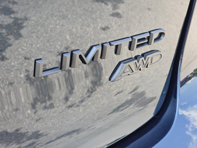 new 2025 Chrysler Pacifica car, priced at $51,464