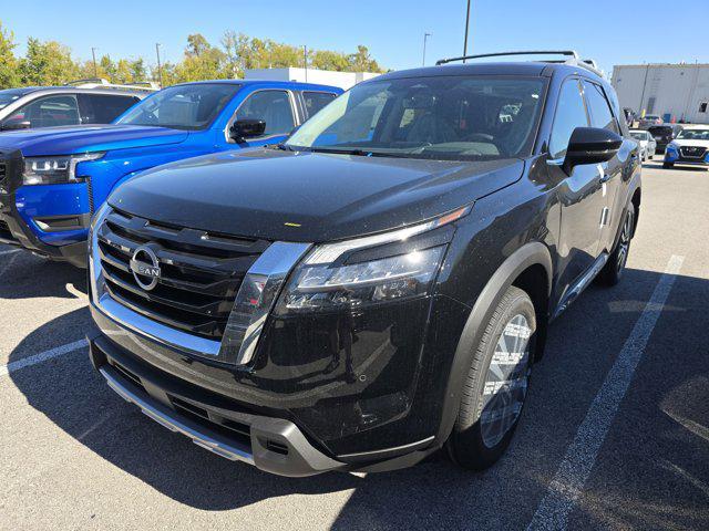 new 2025 Nissan Pathfinder car, priced at $45,510