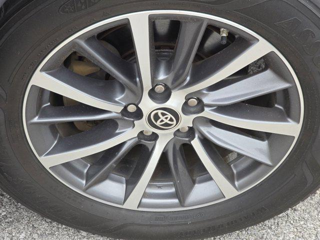 used 2019 Toyota Highlander car, priced at $18,599