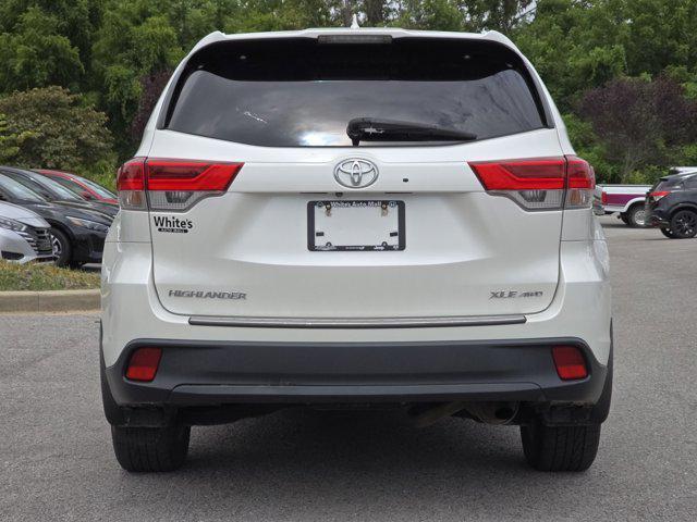 used 2019 Toyota Highlander car, priced at $18,599