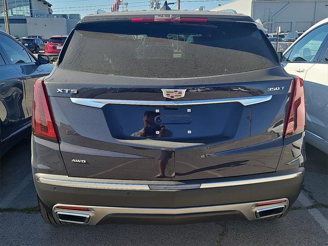 new 2025 Cadillac XT5 car, priced at $58,720