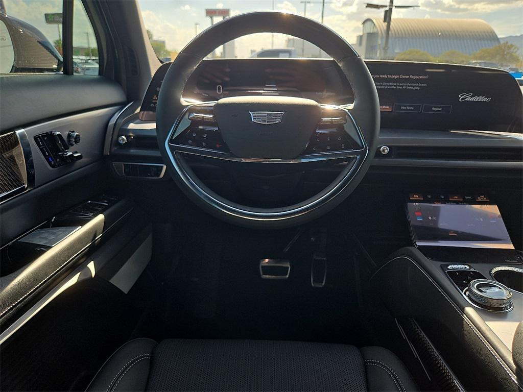 new 2026 Cadillac VISTIQ car, priced at $80,215