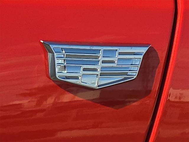 new 2025 Cadillac OPTIQ car, priced at $55,615