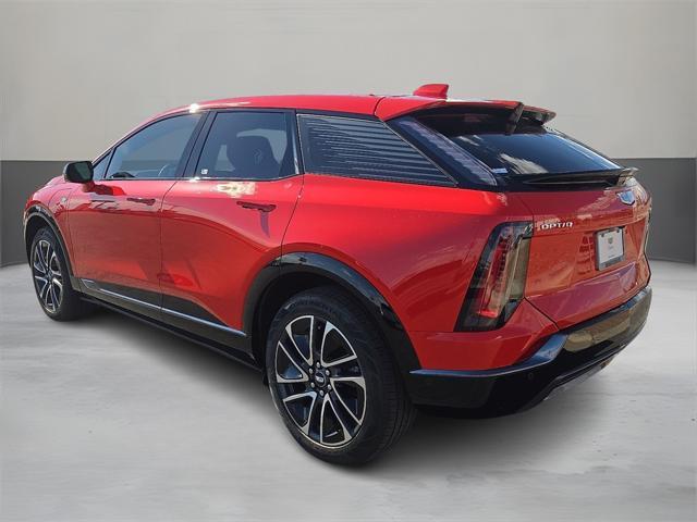 new 2025 Cadillac OPTIQ car, priced at $55,615