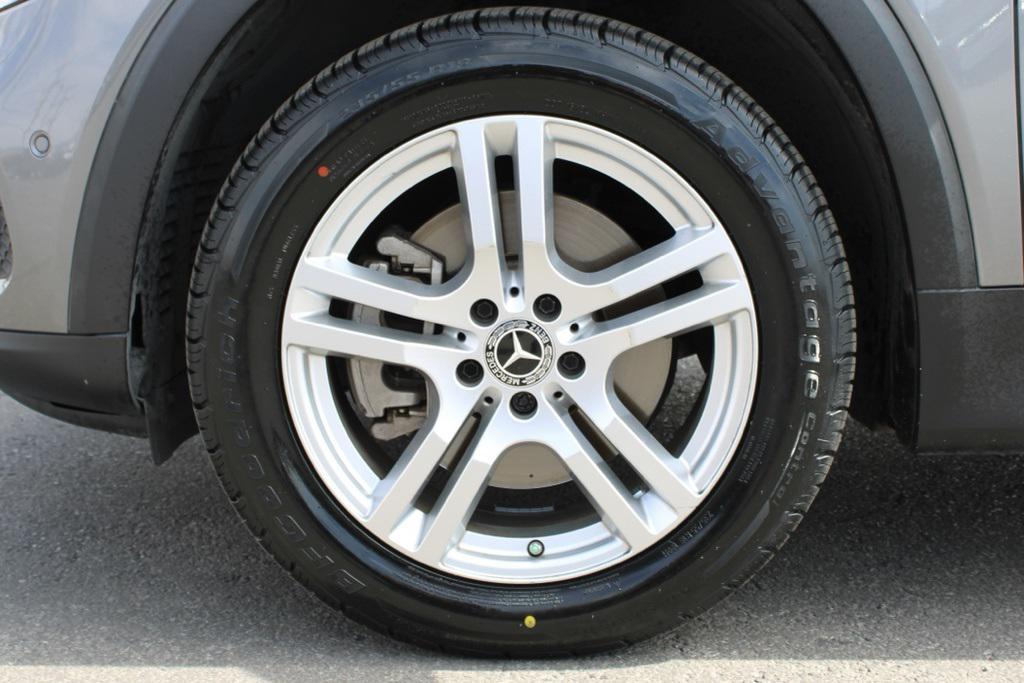 used 2020 Mercedes-Benz GLB 250 car, priced at $25,109