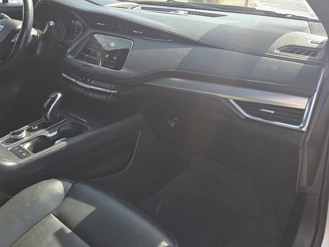used 2020 Cadillac XT4 car, priced at $28,495
