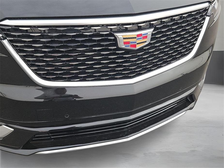 new 2025 Cadillac XT6 car, priced at $51,215