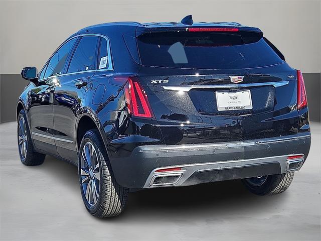 new 2025 Cadillac XT5 car, priced at $58,635