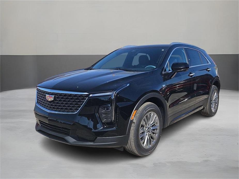 new 2025 Cadillac XT4 car, priced at $42,615