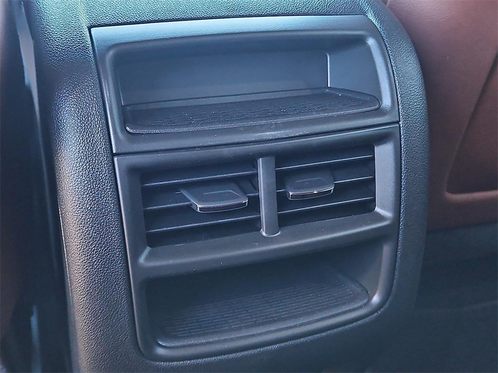 new 2025 Cadillac XT5 car, priced at $58,635