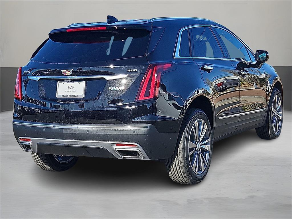 new 2025 Cadillac XT5 car, priced at $58,635