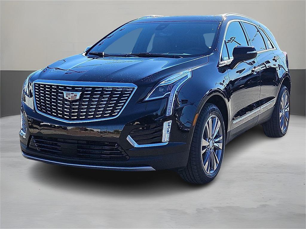 new 2025 Cadillac XT5 car, priced at $58,635