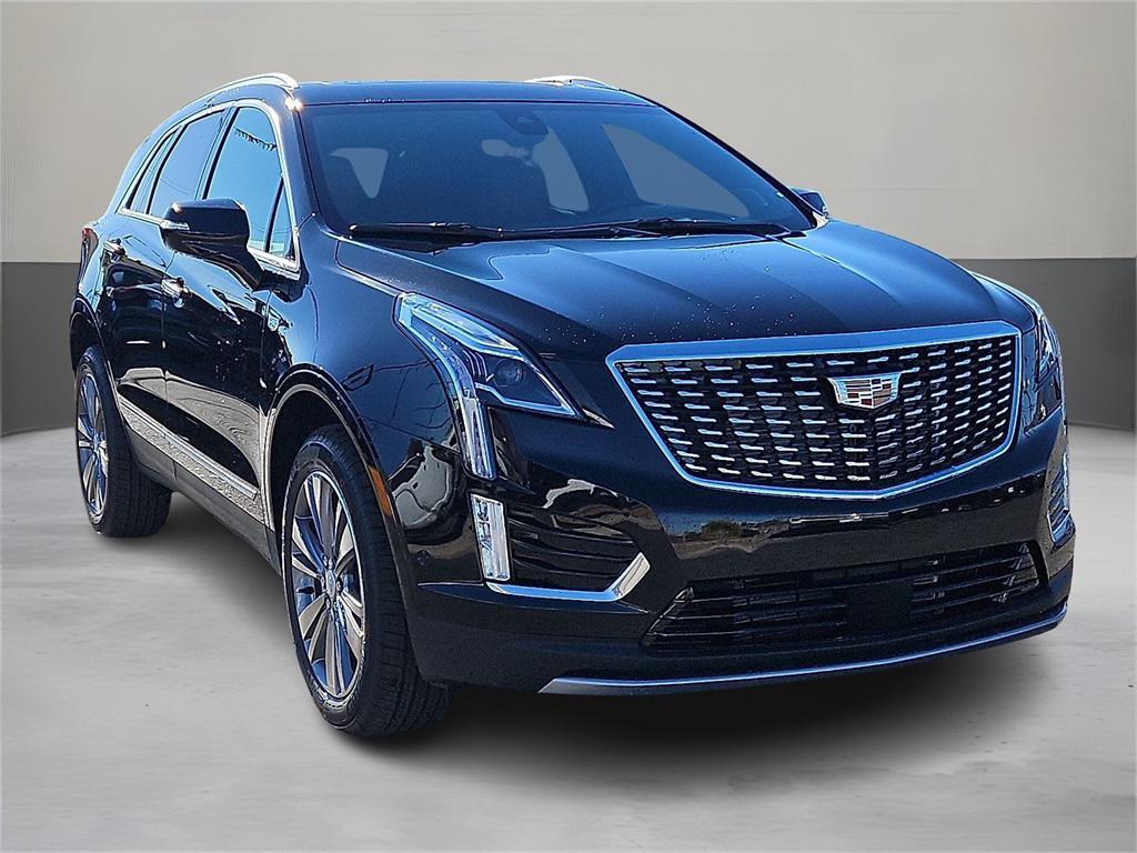 new 2025 Cadillac XT5 car, priced at $58,635