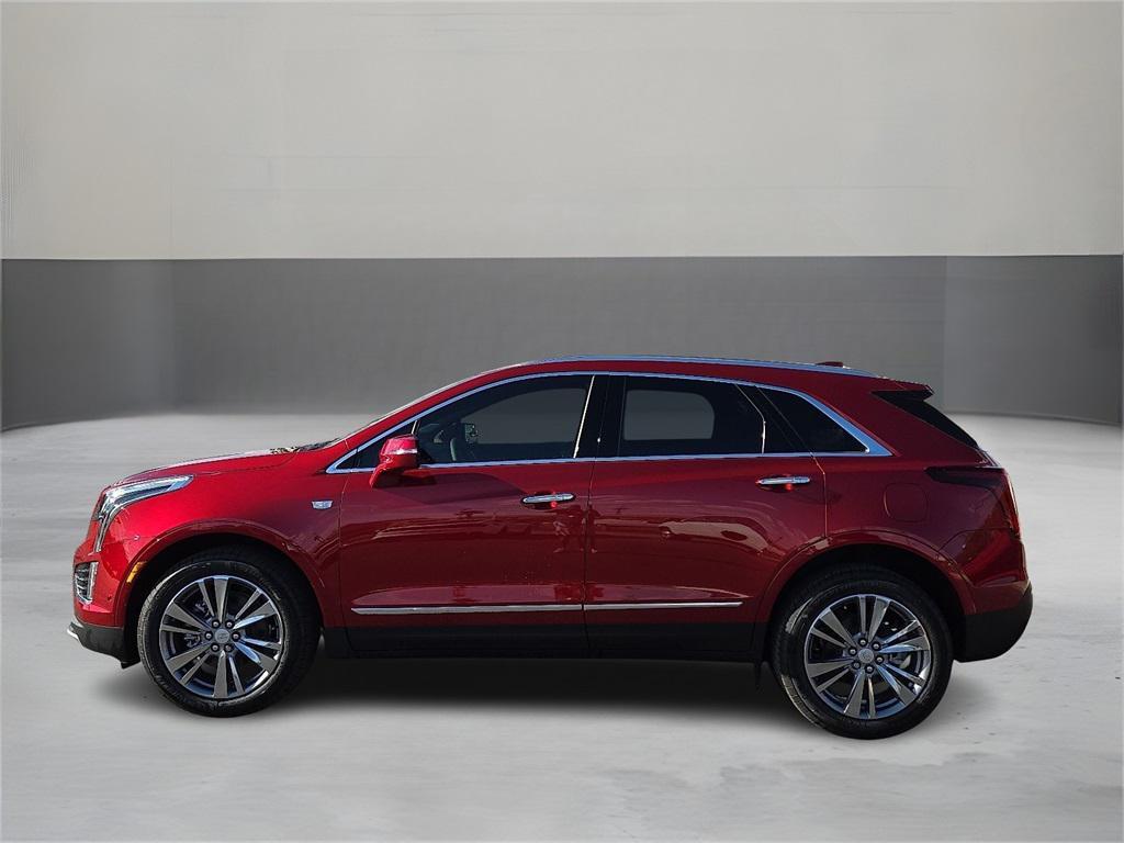 new 2025 Cadillac XT5 car, priced at $59,470