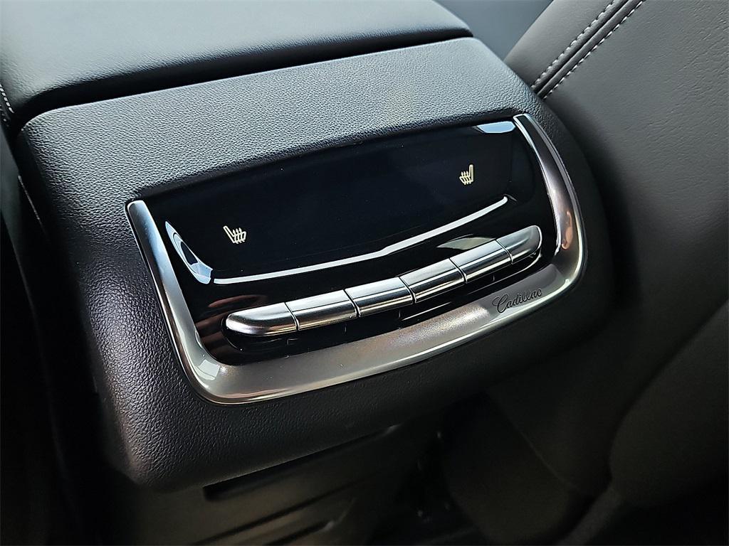 new 2025 Cadillac XT6 car, priced at $71,273