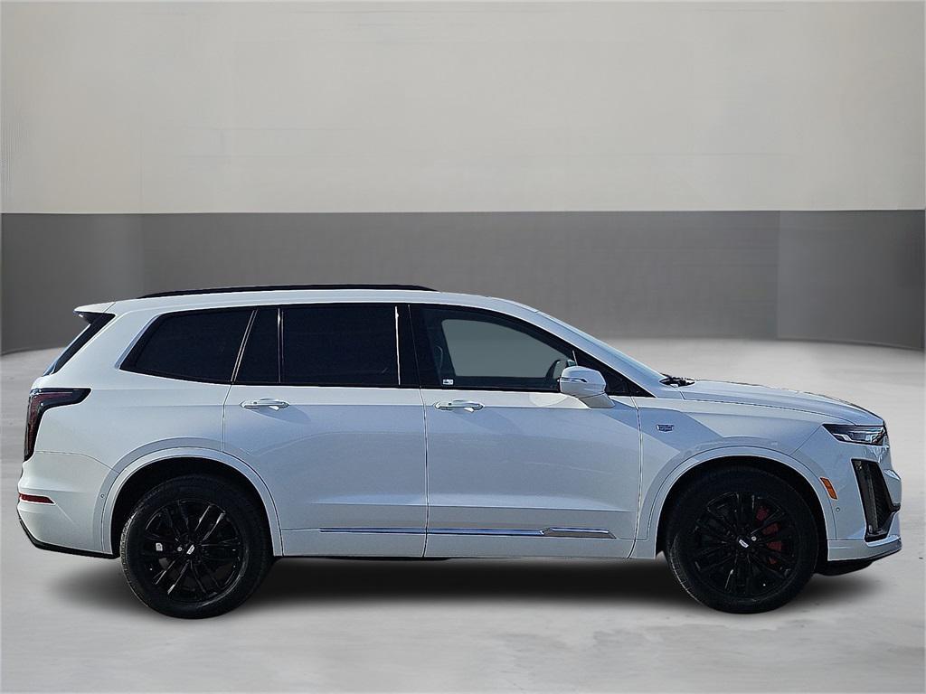 new 2025 Cadillac XT6 car, priced at $71,273