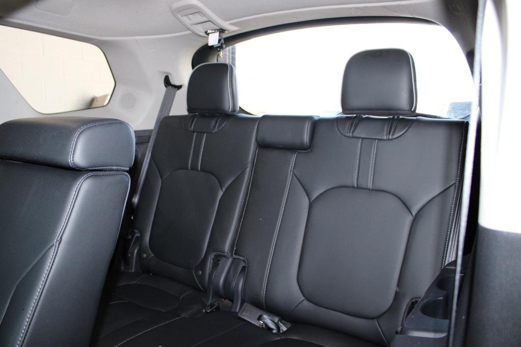 used 2025 Honda Pilot car, priced at $44,970