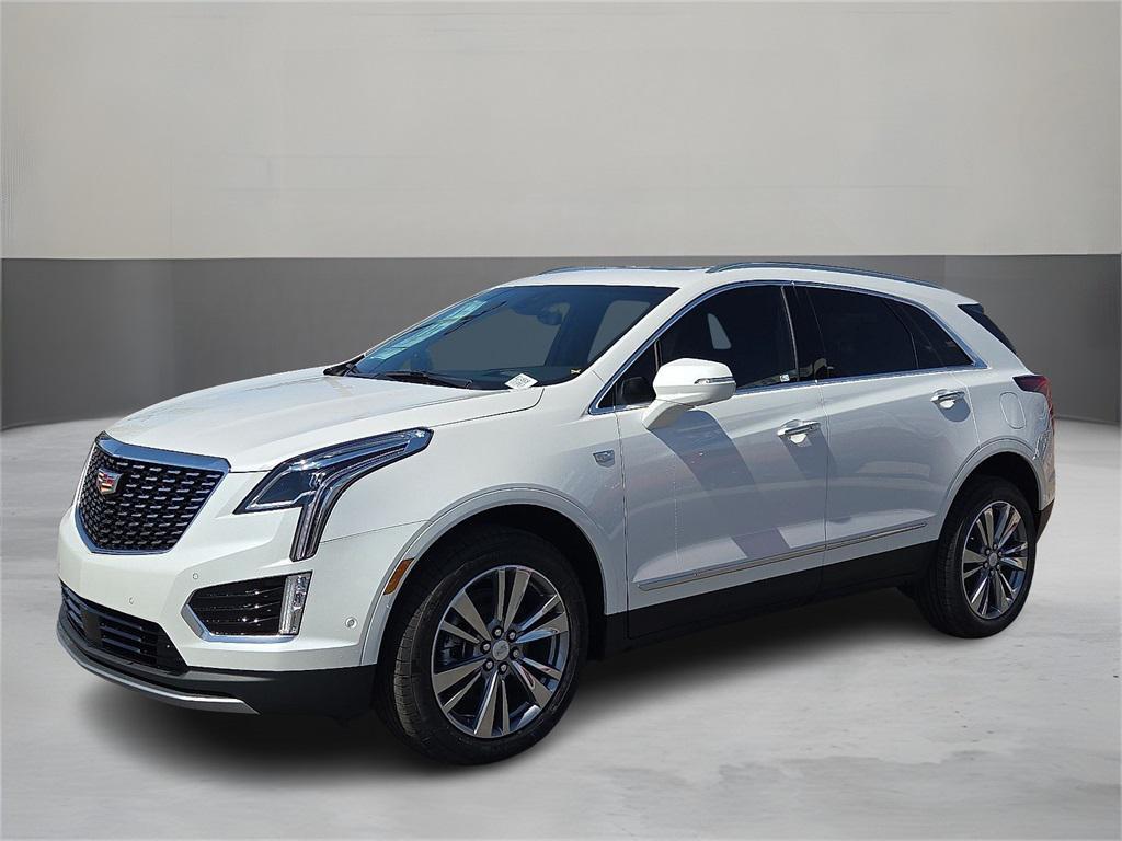 new 2025 Cadillac XT5 car, priced at $59,470