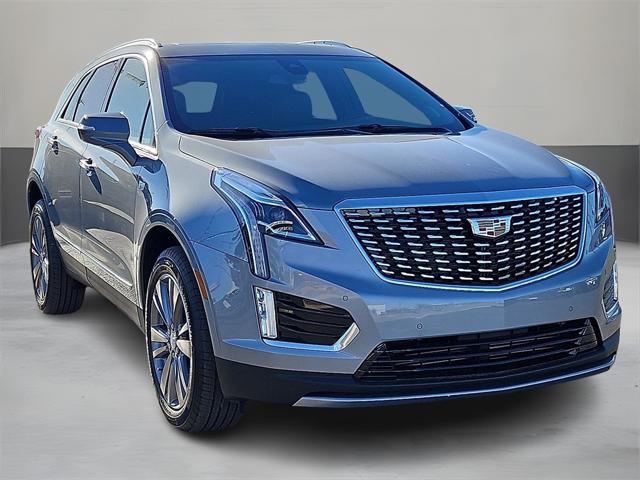 new 2025 Cadillac XT5 car, priced at $53,990