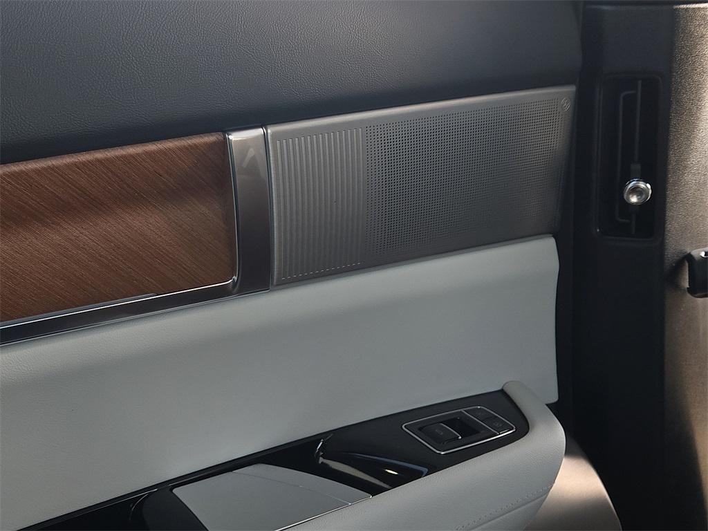 new 2026 Cadillac VISTIQ car, priced at $82,390