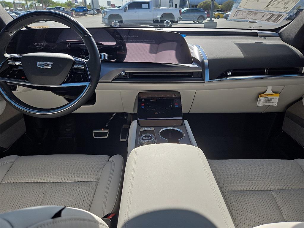 new 2026 Cadillac VISTIQ car, priced at $82,390