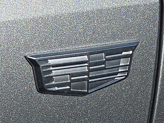new 2025 Cadillac OPTIQ car, priced at $55,615