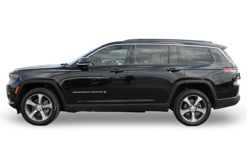 used 2024 Jeep Grand Cherokee L car, priced at $29,570
