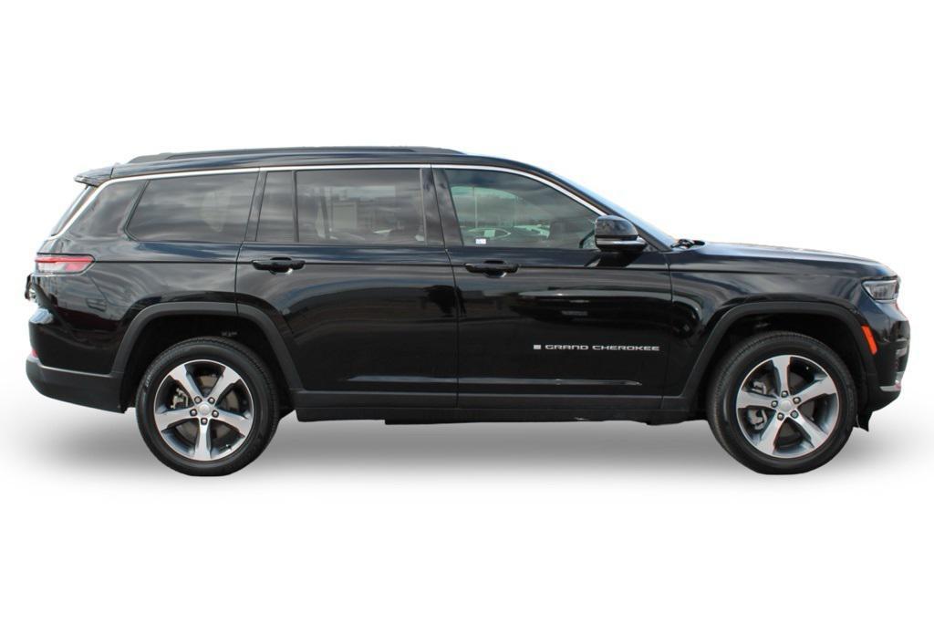used 2024 Jeep Grand Cherokee L car, priced at $29,570