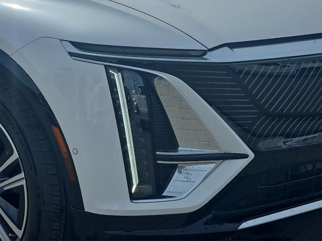 new 2025 Cadillac LYRIQ car, priced at $61,514