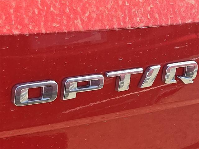 new 2025 Cadillac OPTIQ car, priced at $55,615