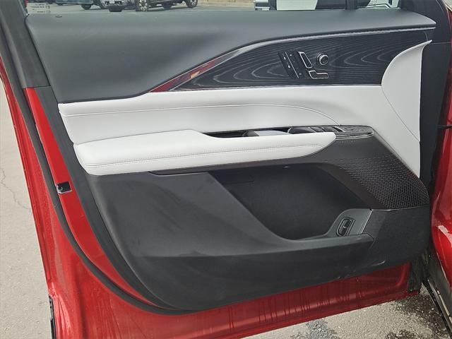 new 2024 Cadillac LYRIQ car