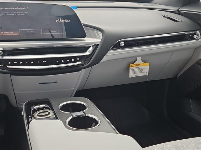 new 2024 Cadillac LYRIQ car